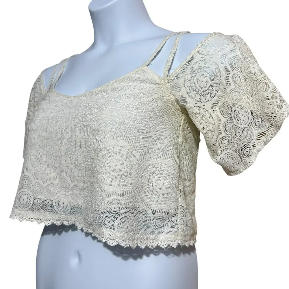 Kendall & Kylie ivory lace cold shoulder strappy lined crop top XS